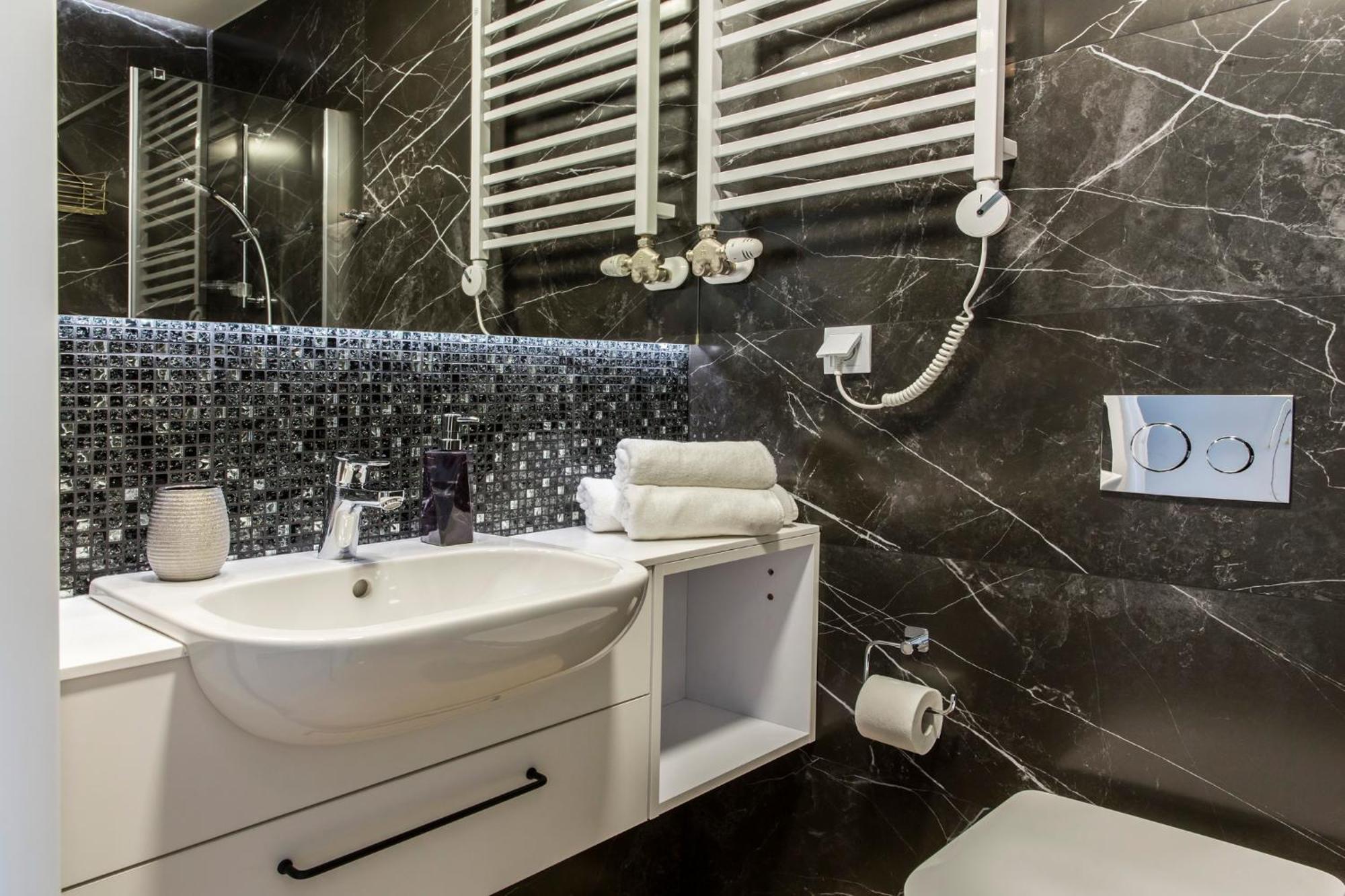 Piedmont House Апартаменти